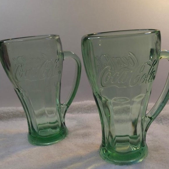 2 Vintage Coca-Cola Georgia Green Embossed Mugs 1970s–80s Soda Fountain Glasses - Picture 2 of 6